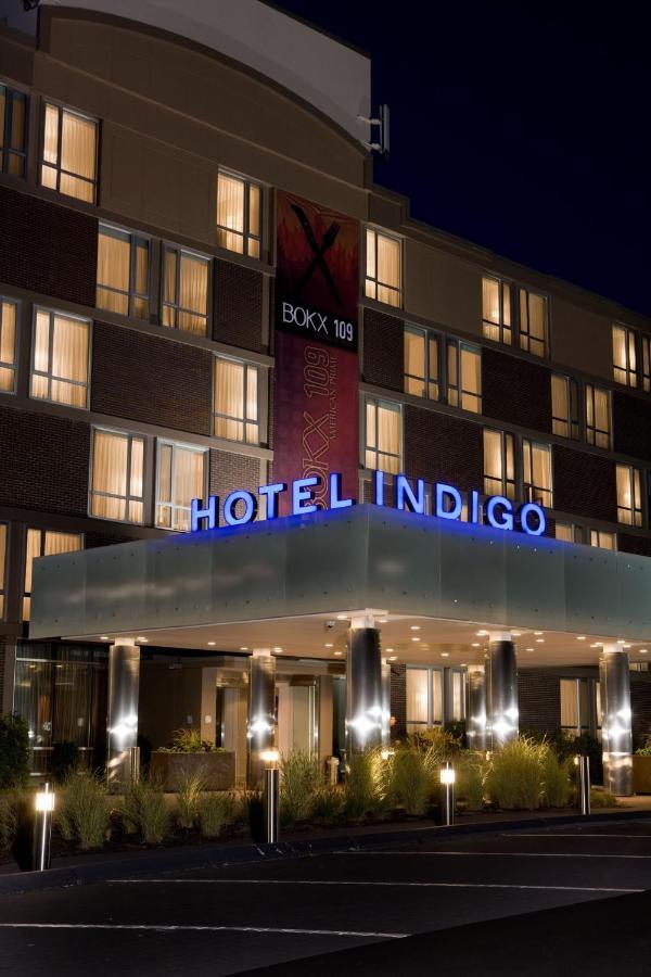Hotel Indigo Boston - Newton Riverside Buitenkant foto